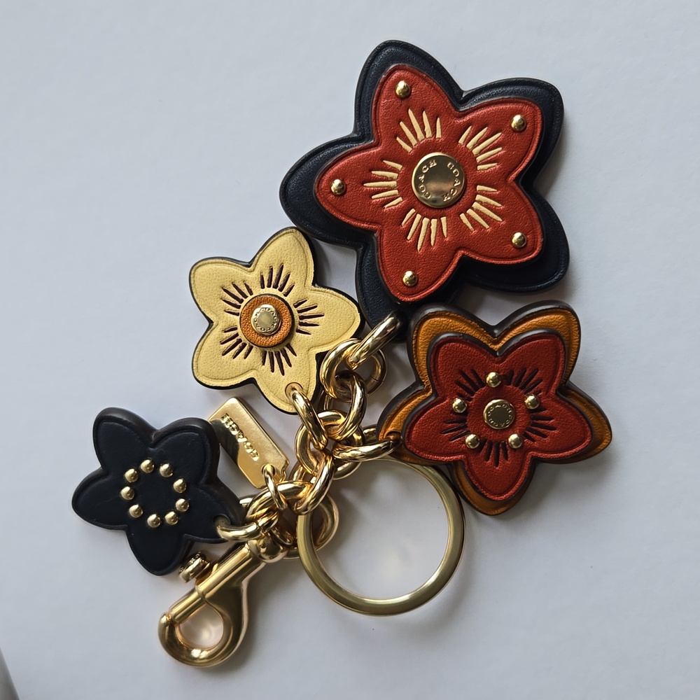 Coach Tea Rose Bag Charm Keychain in Gold